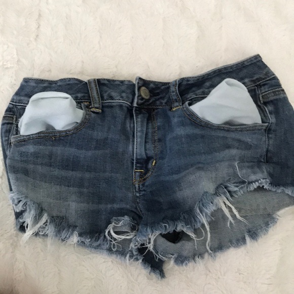 American Eagle low rise shorts - Picture 5 of 5
